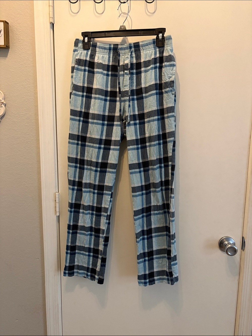 Sonoma Men's Light Blue Plaid Lounge /Pajama Pants Size Small